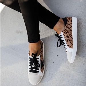 NWOT never worn, VICI, women’s cheetah sneakers